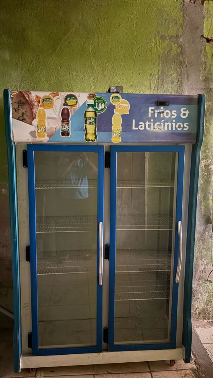 Freezer vertical duas portas