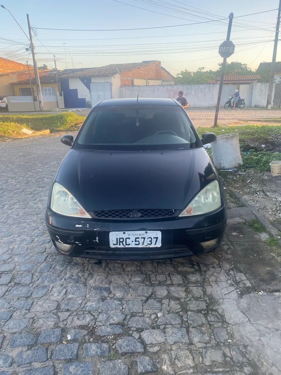 Ford focus completo vendo ou troco por moto - Foto 4