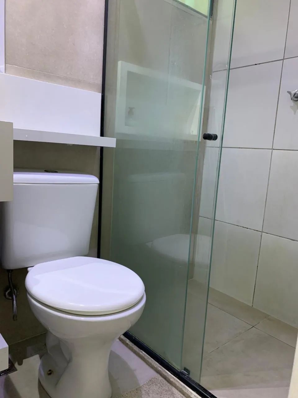 Alugo quarto para mulheres e homens gays  - Foto 5