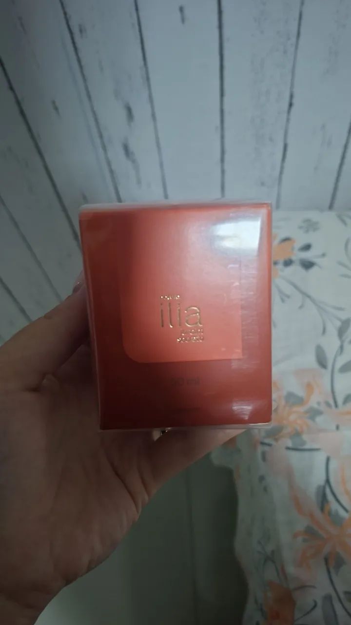 Perfume Ilia jardim secreto lacrado