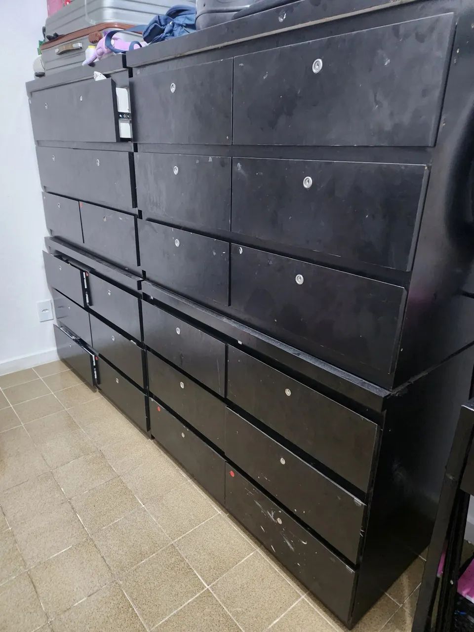 Armário organizado 
