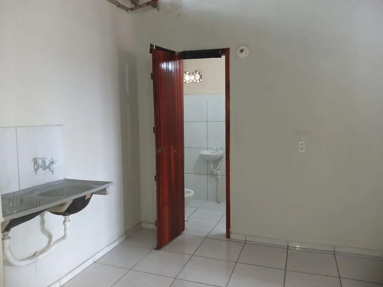 Kitnet com 1 quarto com água inclusa no Bom Jardim - Foto 3