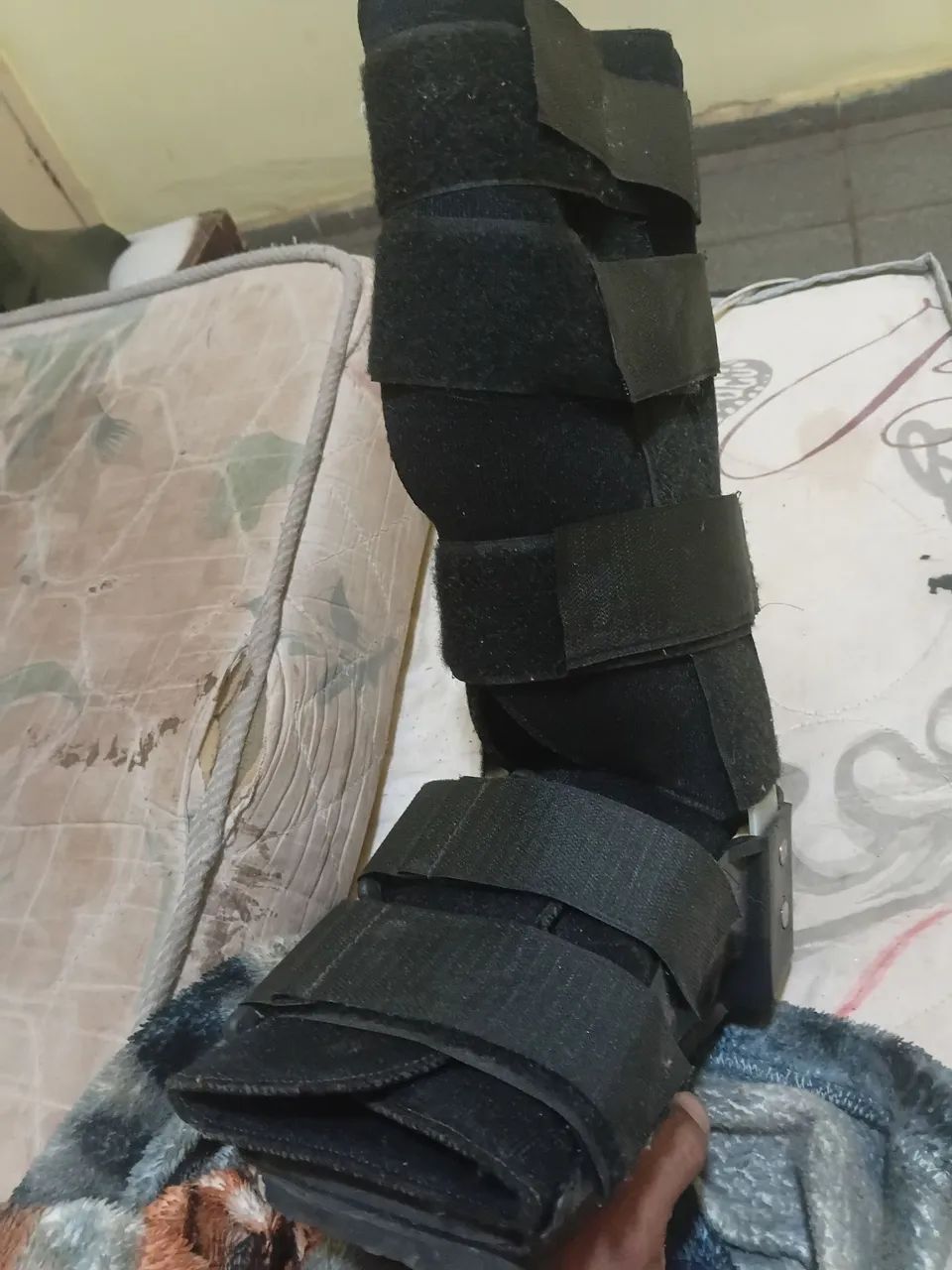 Bota ortopédica nova 