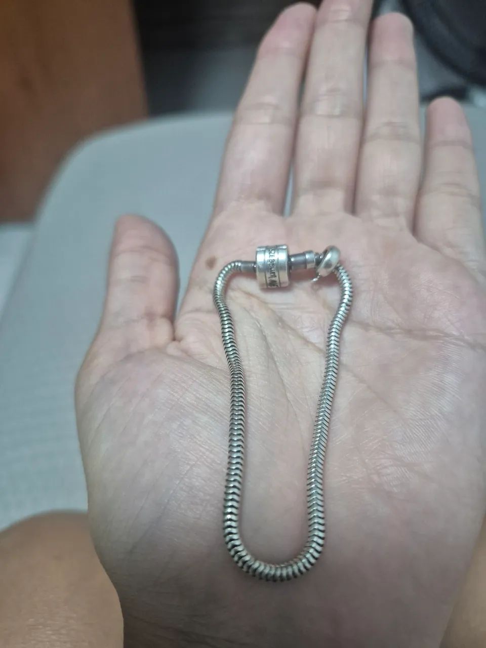 Pulseira Lumae em Prata 925, acompanhada de 3 berloques. - Foto 3