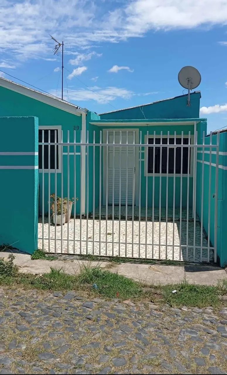 Casa na 31 de Março Uvaranas 
