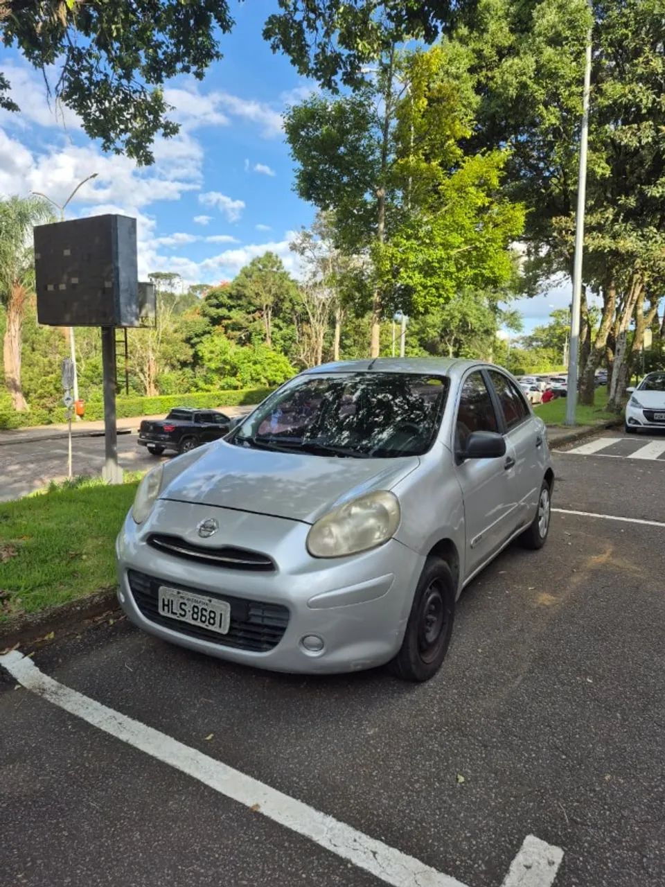 Nissan March MARCH 1.0 16V Flex Fuel 5p 2012