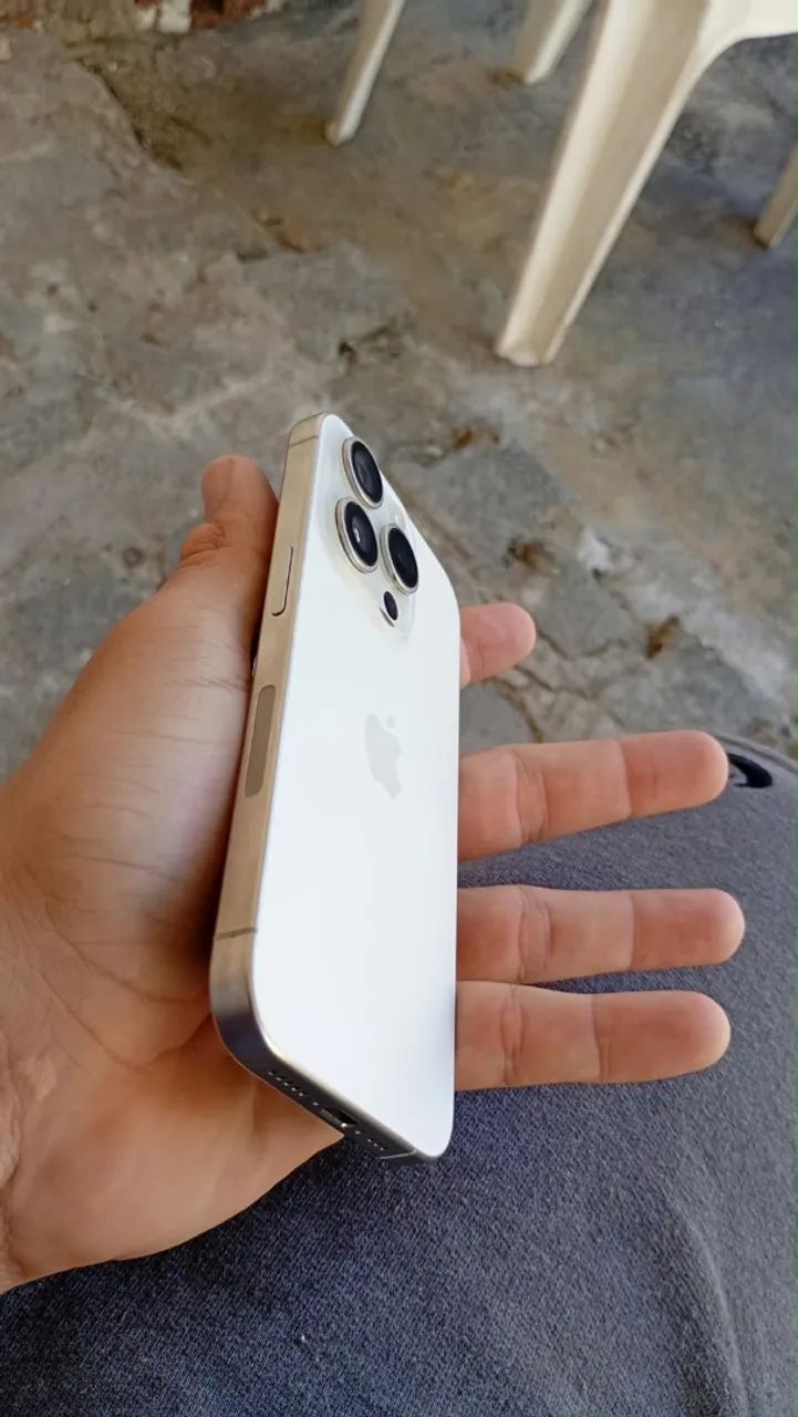 iPhone 15 pro 128 gigas  - Foto 4