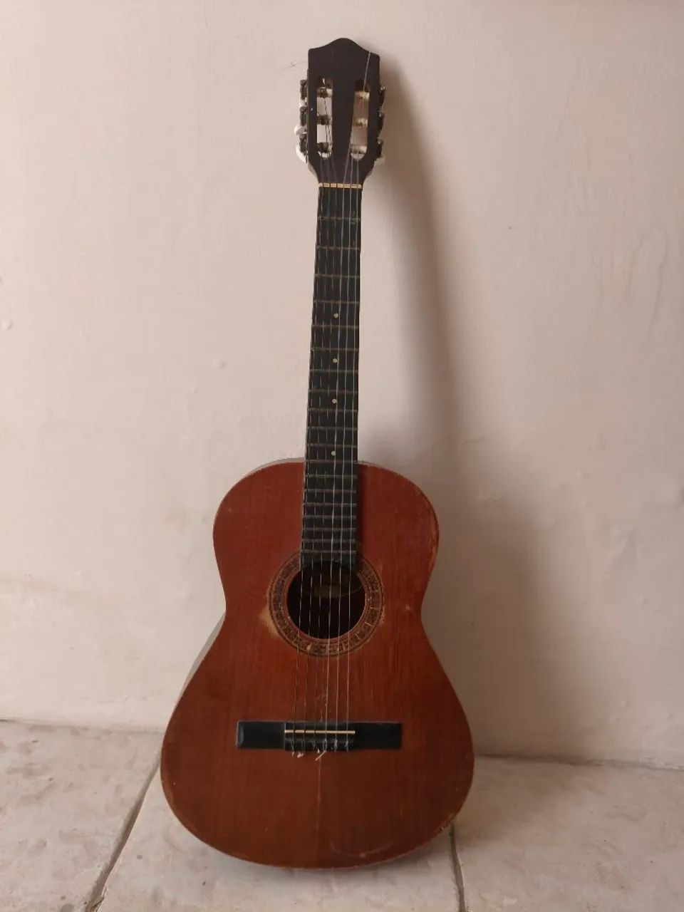 Vendo um violao