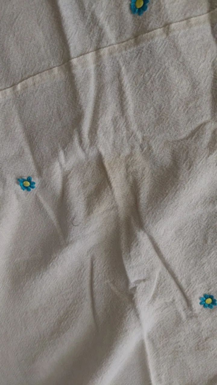 Colcha bordada à mão - Etamine - Foto 4