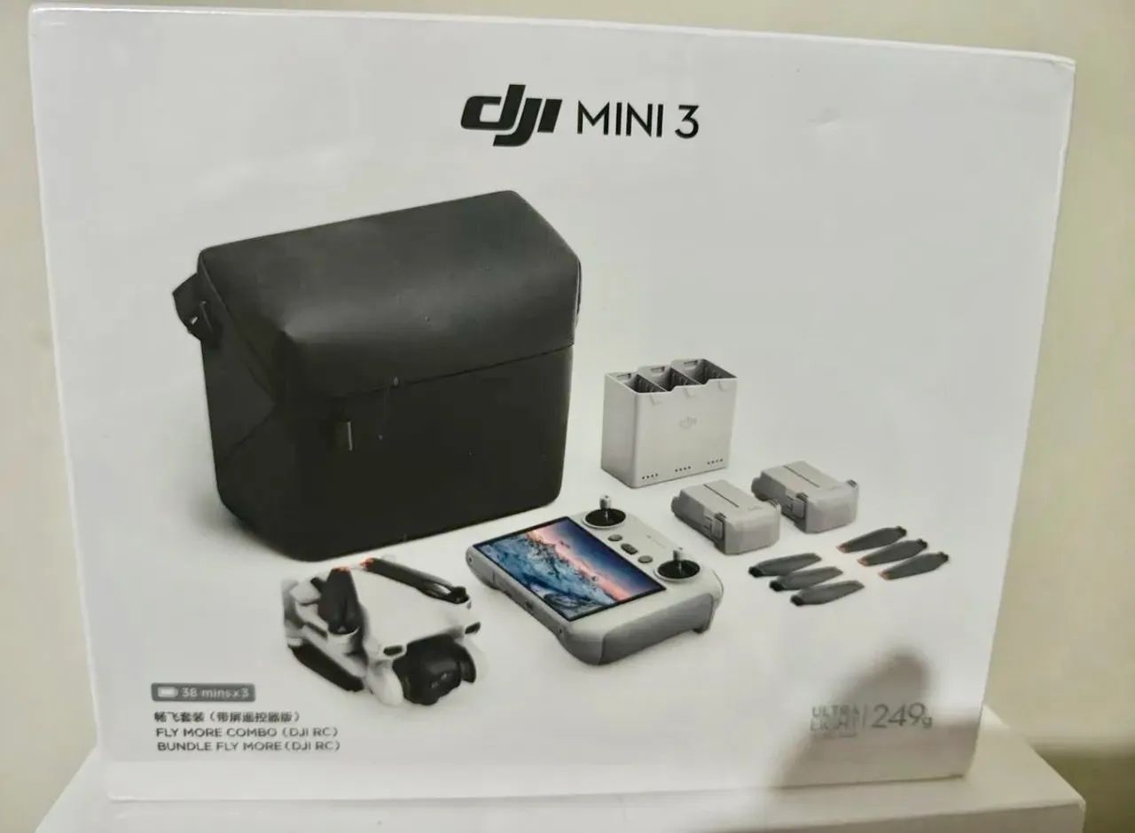 Drone DJI MINI 3 Fly More Combo Controle RC com tela - Foto 2