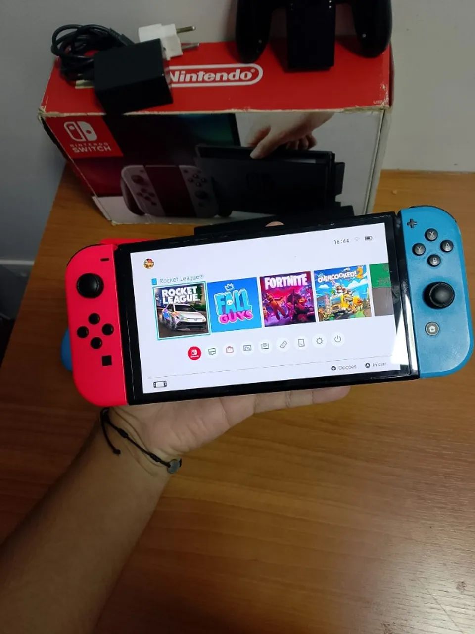 Nintendo Switch Oled - Para levar logo - Foto 2
