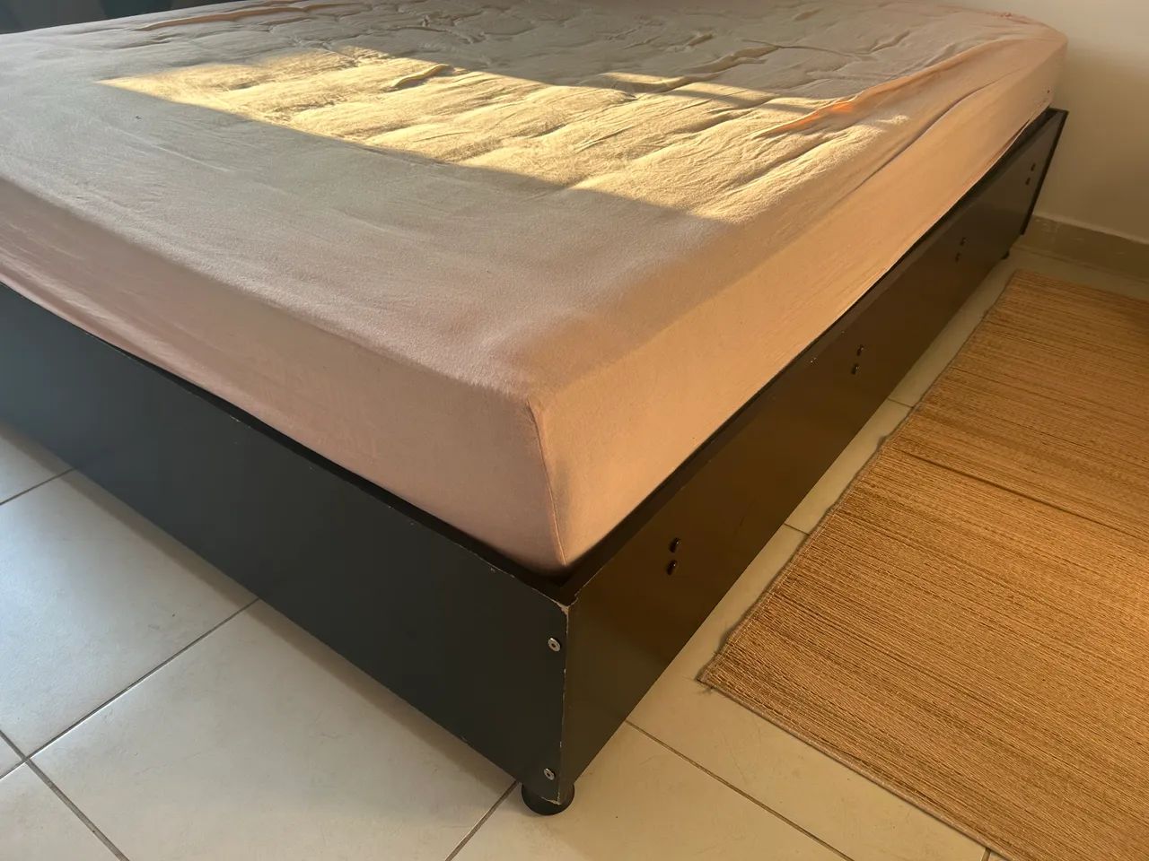 Cama de casal (sem colchão)  - Foto 2