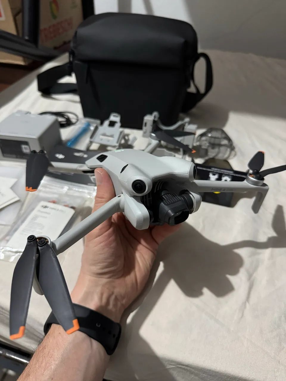 Drone Dji Mini Pro 4 Fly More + Extras - Foto 5