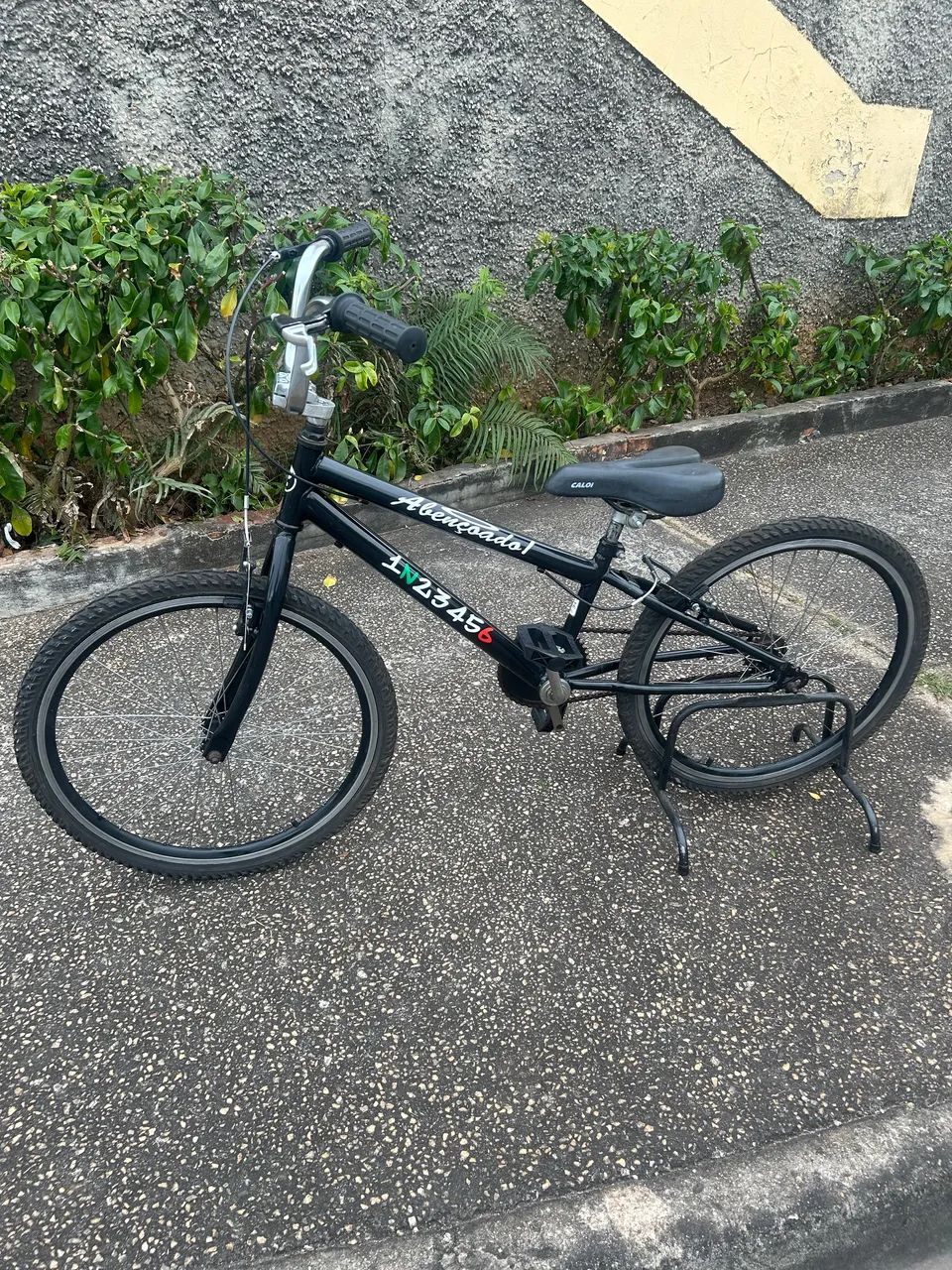 Bicicleta Montada Preta  - Foto 2