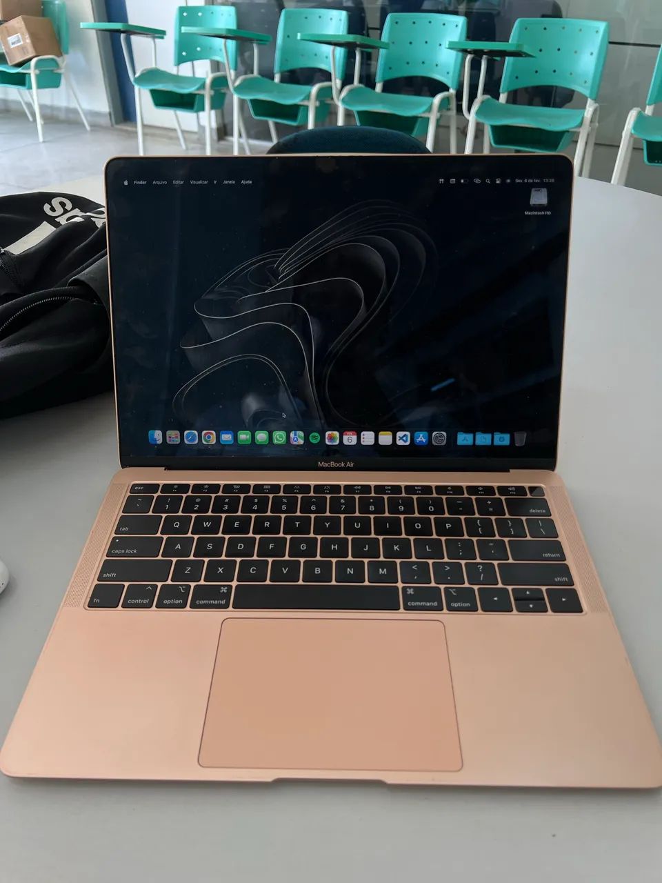 MACBOOK AIR EM PERFEITO ESTADO