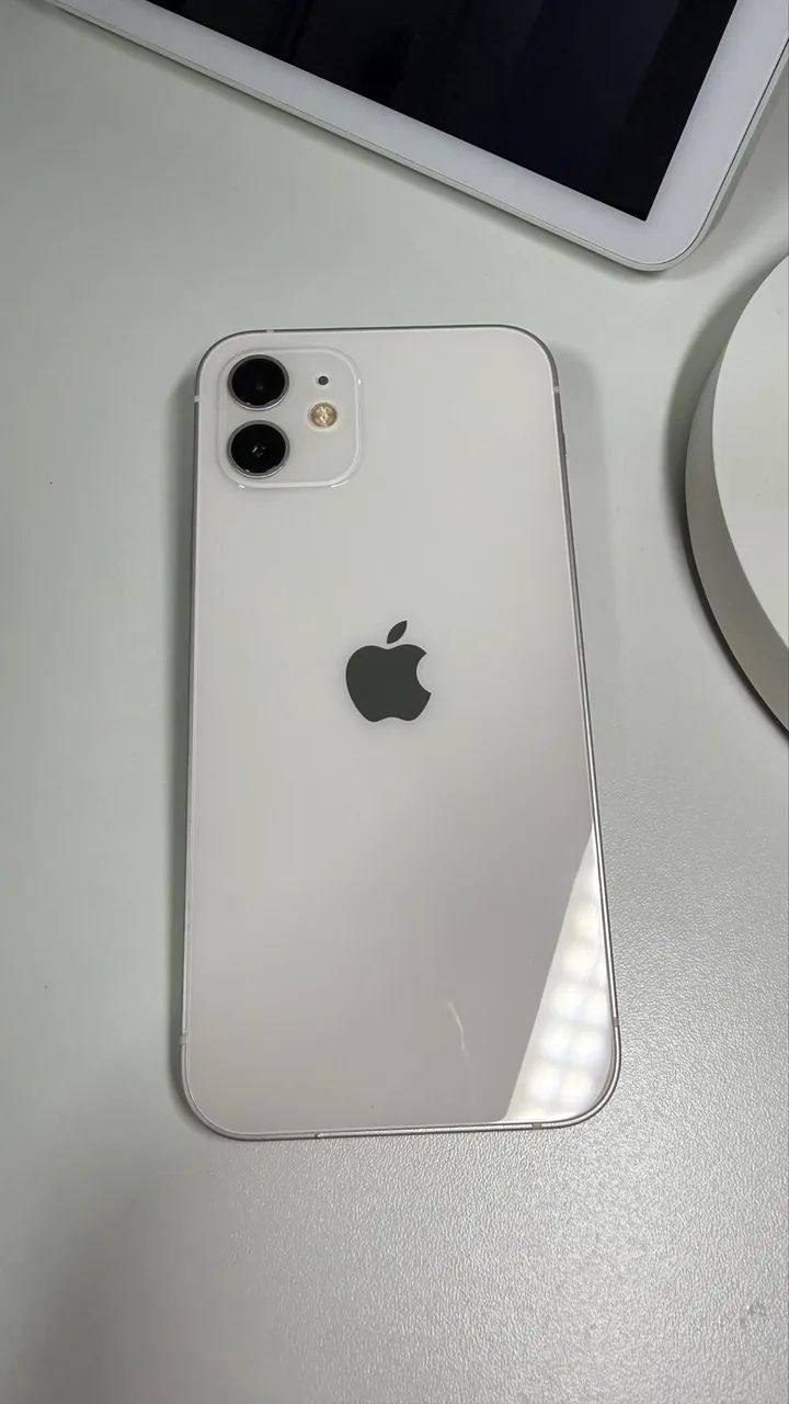 iPhone 12