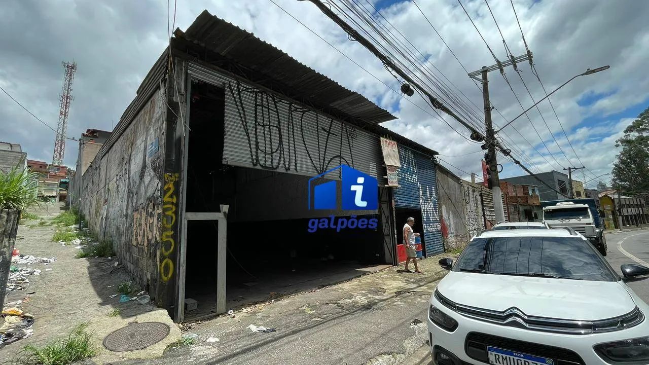 Galpão com 390 m² em Itaquera - São Paulo/SP
