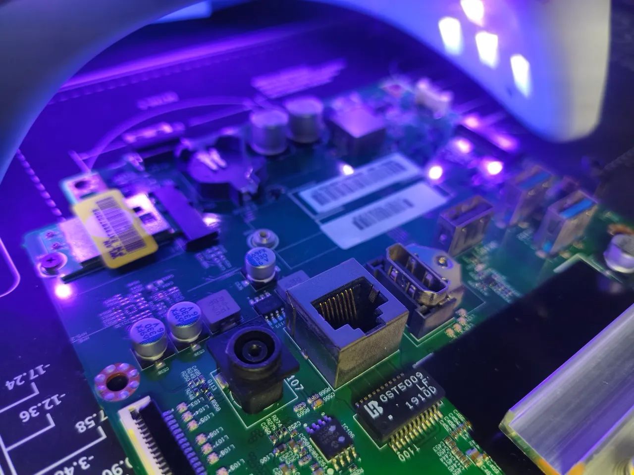 FORMATAÇÃO, MANUTENÇÃO E MONTAGEM DE NOTEBOOKS E PCS - Foto 4