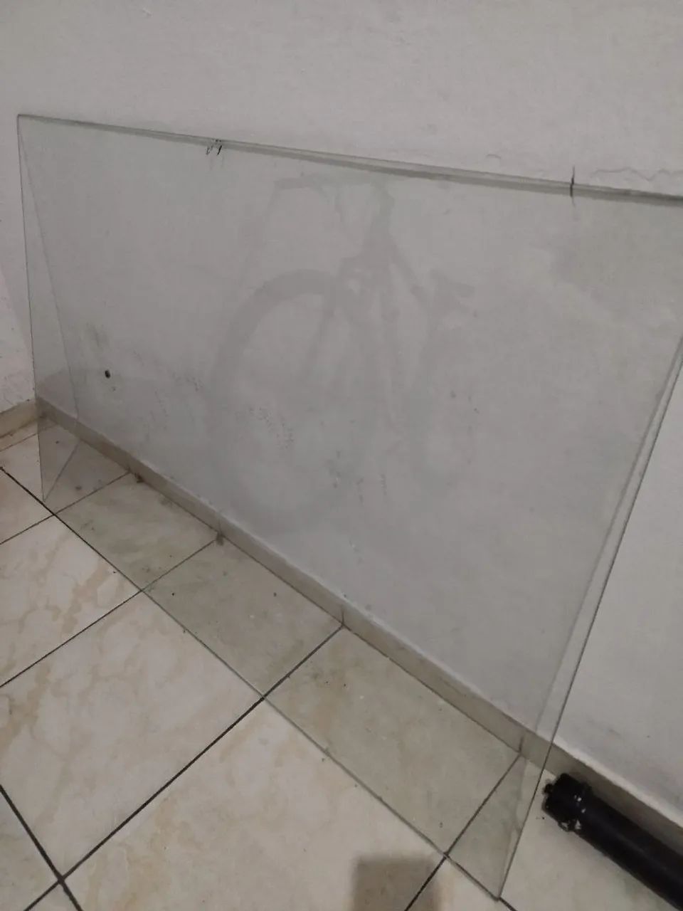 Mensa de vidro 453011203446558720