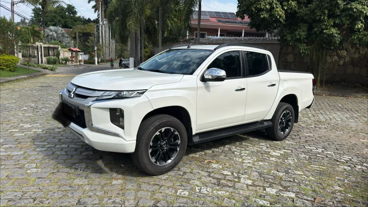 Mitsubishi L200 L200 Triton Sport HPE 2.4 CD Diesel Aut. 2024
