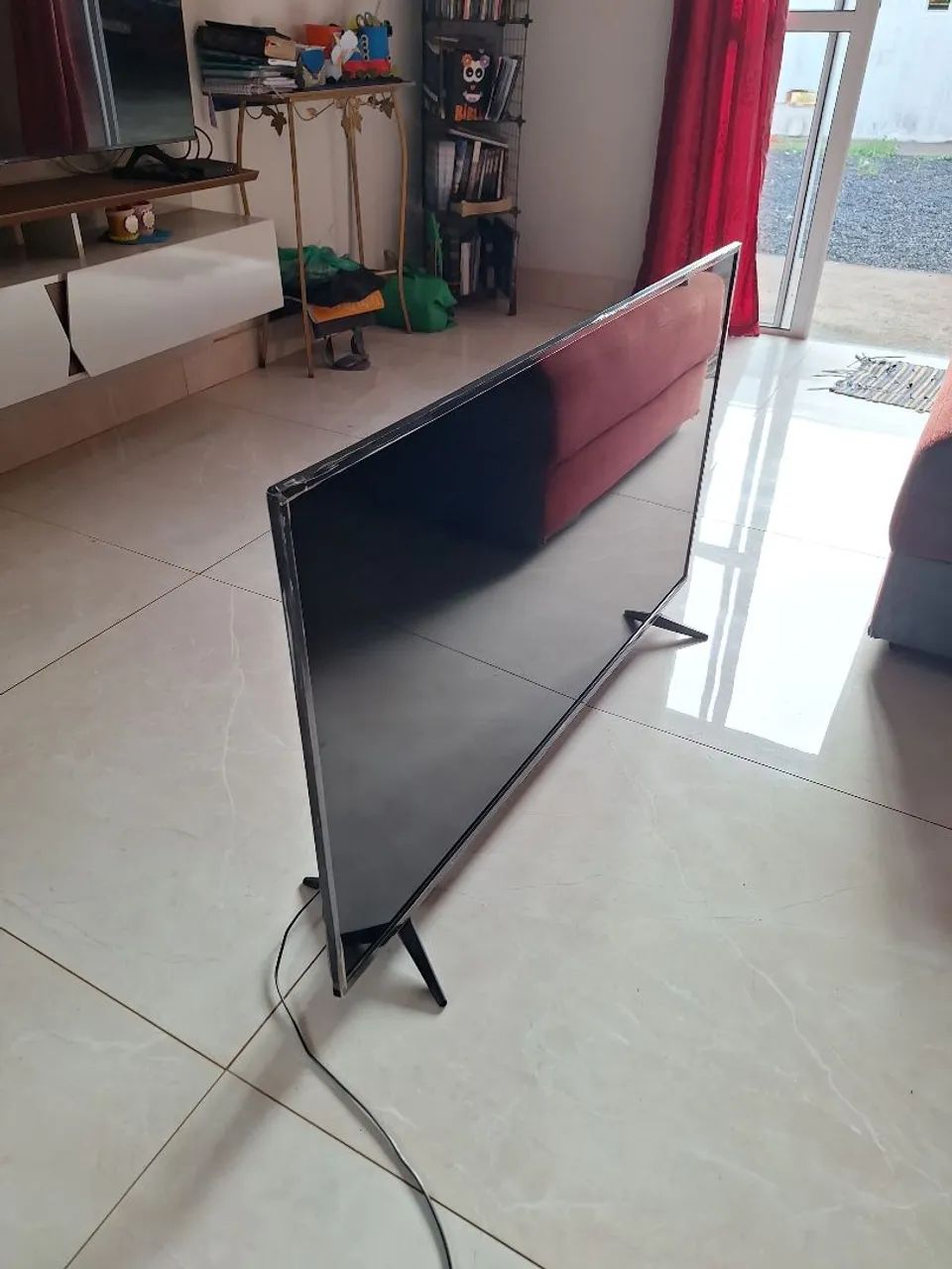 TV LED TLC 50 polegadas  - Foto 4
