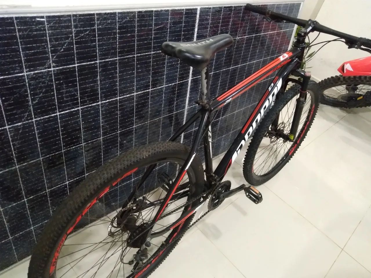 Bicicleta aro 29 OPORTUNIDADE  - Foto 3
