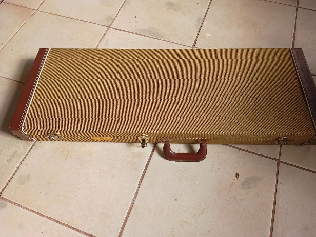 Guitarra Tagima Junin Afram