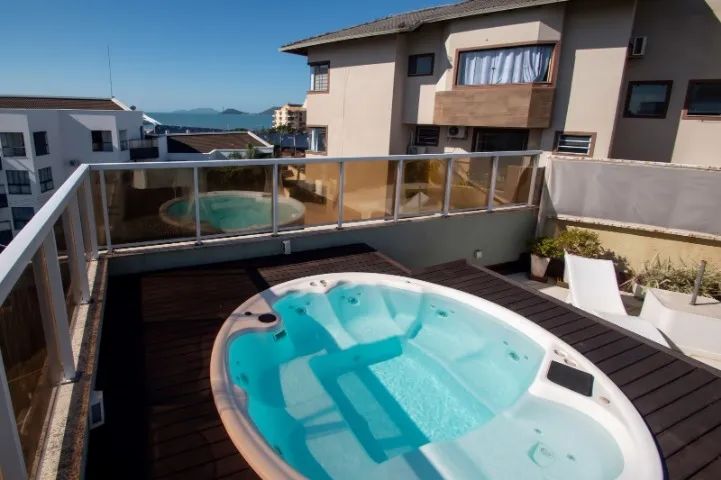 Alugo Cobertura em Canasvieiras - Florianópolis 