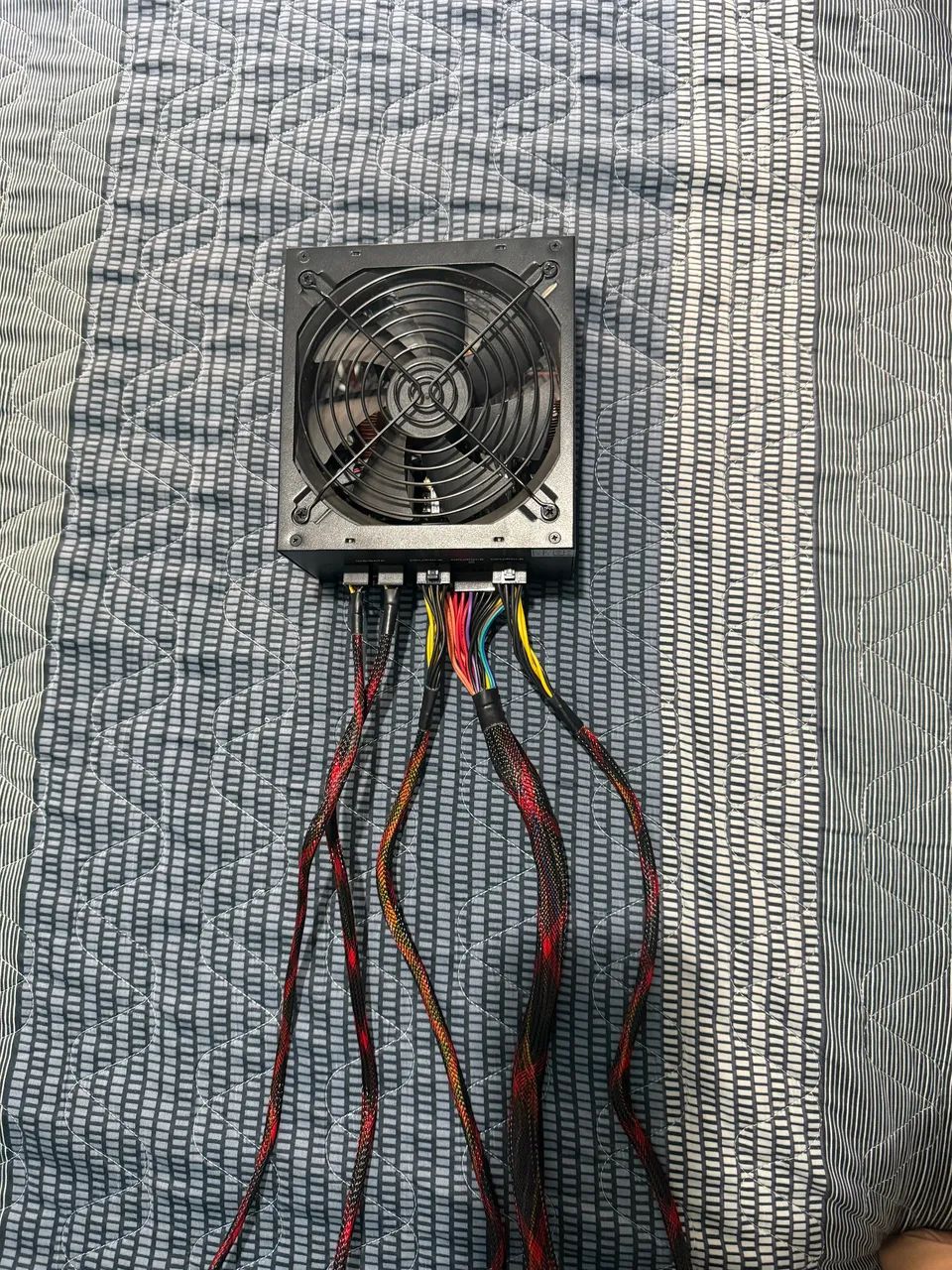 Fonte de PC gamer - Foto 4