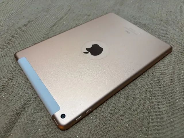iPad 6ª geração Rose Gold em ótimo estado - Foto 2