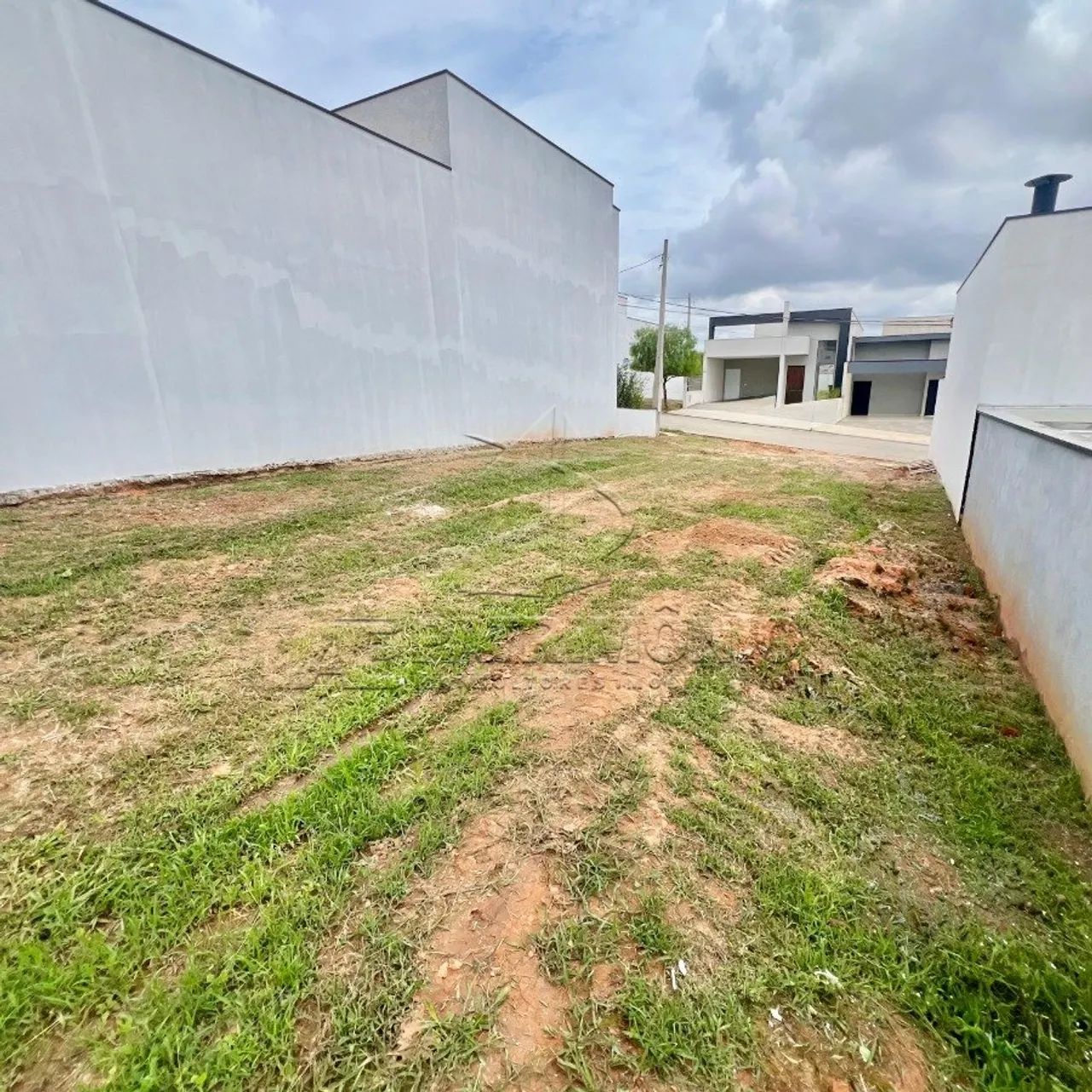 TERRENO EM CONDOMINIO 220m² - HELENA MARIA - Foto 4