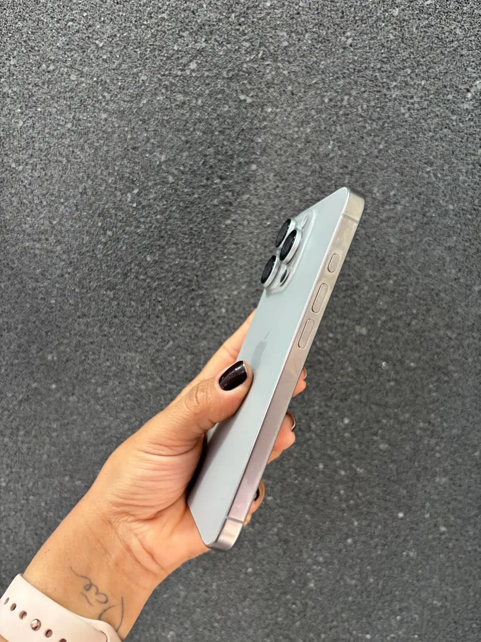iPhone 16 Pro 128 giga - Foto 3
