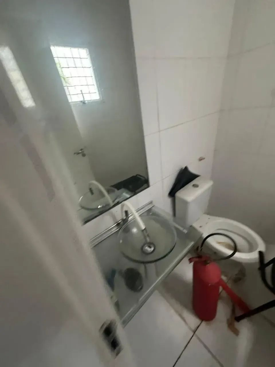 ALUGA-SE EXCELENTE PRÉDIO COMERCIAL- no Centro da cidade, próximo à Beira-Mar - Foto 3