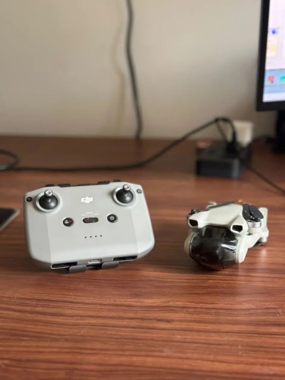 DJI Mini 3 4K + Controle RC-N1 