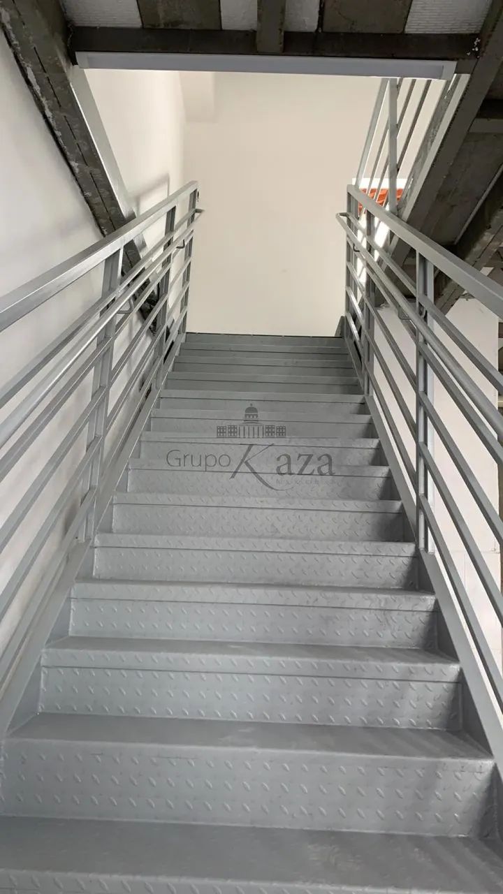 Comercial Galpão em São José dos Campos - Foto 5