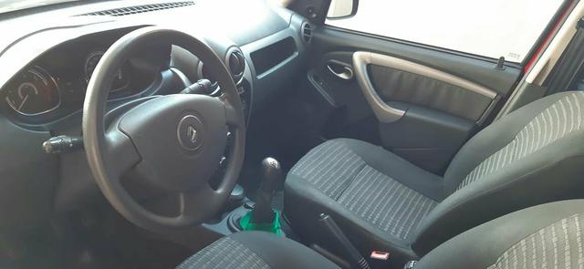 Sandero - Foto 6