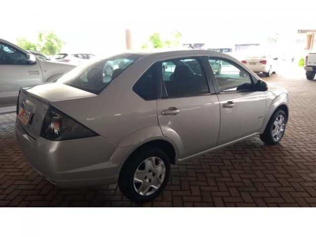FORD FIESTA SED. 1.6 8V FLEX 4P - Foto 8