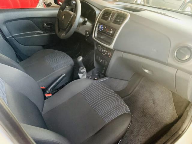 RENAULT LOGAN AUT 1.0 16V 2018 - Foto 6