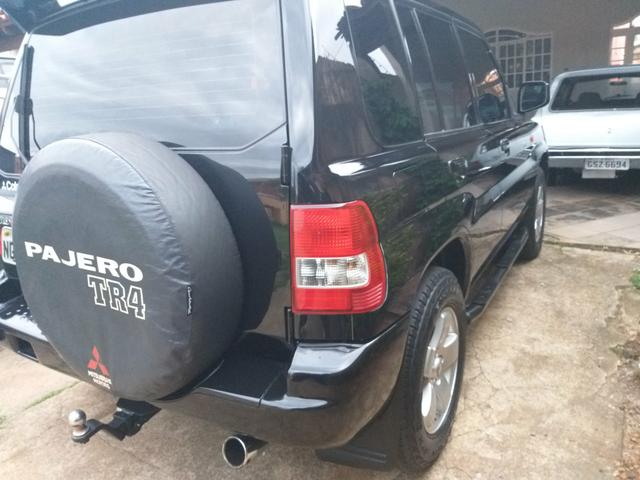 Pajero TR4 4x4 Automatica - Foto 3