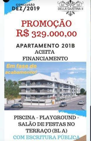 Apartamento 02 Dormitórios 400 metros do mar - Foto 2