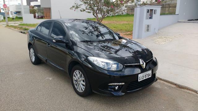 Renault Fluence 2.0 Dinamique 2018 Aut. Completo