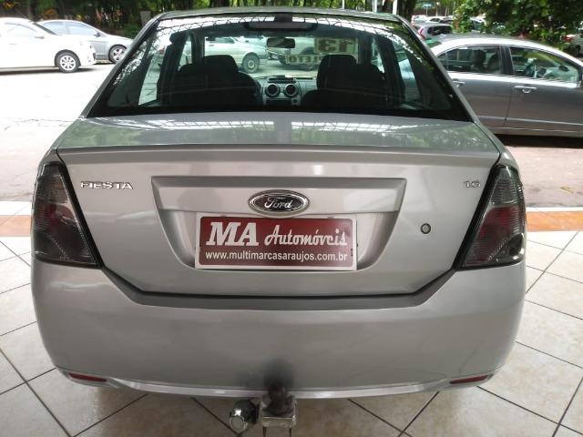 Fiesta 1.6 Mpi Class Sedan 8V Flex 4 portas Manual 2013 - Foto 6