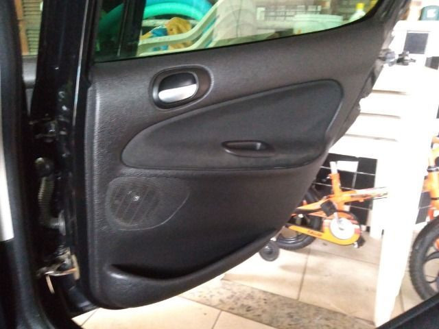 Vendo Peugeot 206 1.6 Feline Top de linha - Foto 8