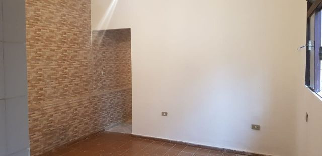 Aluga se casa