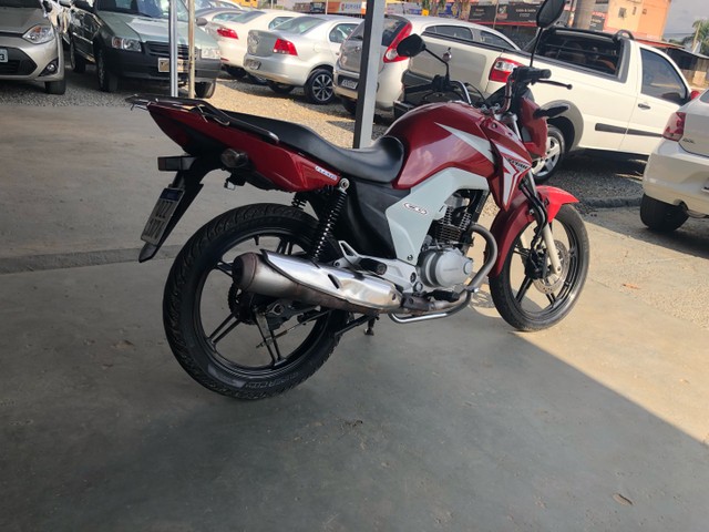 TITAN 150