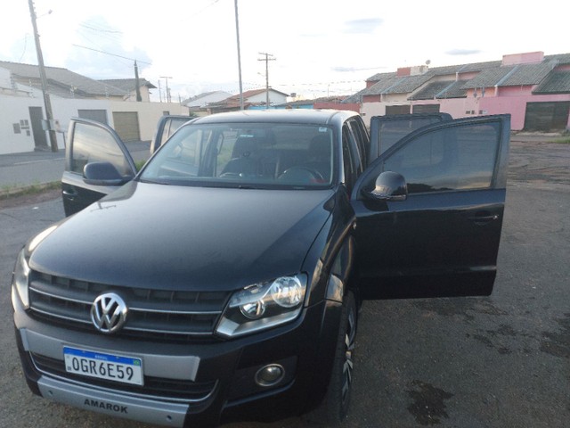 VENDO TROCO 95.000 MIL AMAROK BITURBO HIGHLAINE