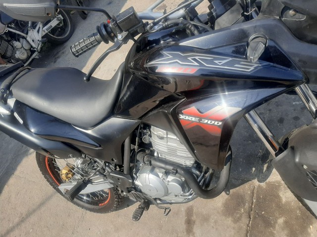 XRE300 2012