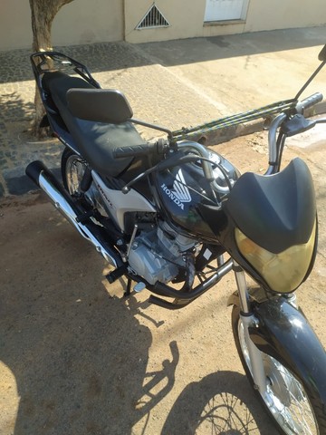 VENDO MOTO TITAN 150 2010
