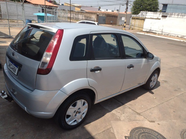 VENDO CARRO FIESTA 2009
