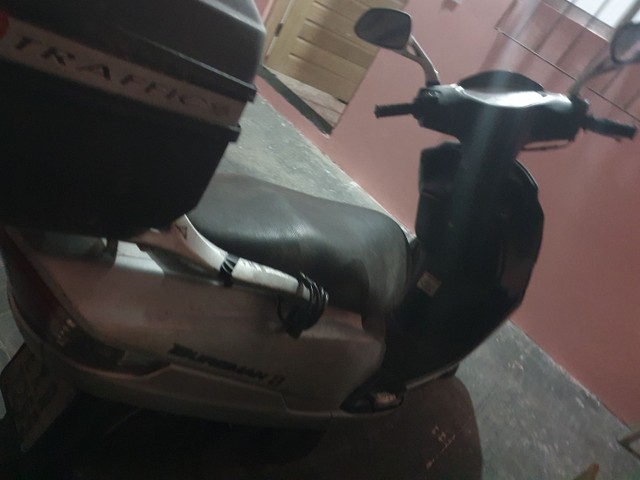 BURGMAN 2012